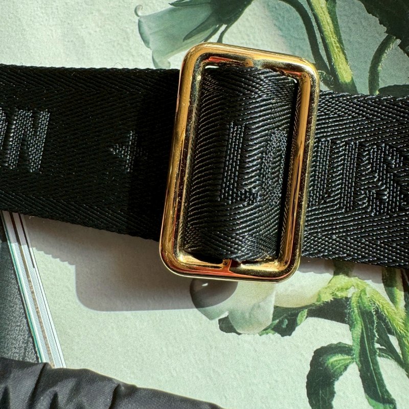 ❤️一包三用 LV 黑+桃紅尼龍三合一斜背包-3