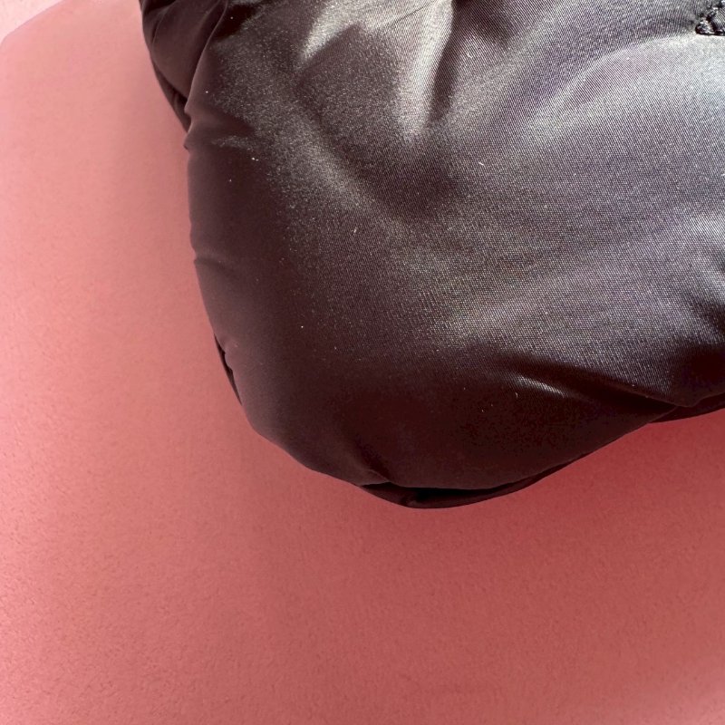 ❤️一包三用 LV 黑+桃紅尼龍三合一斜背包-13