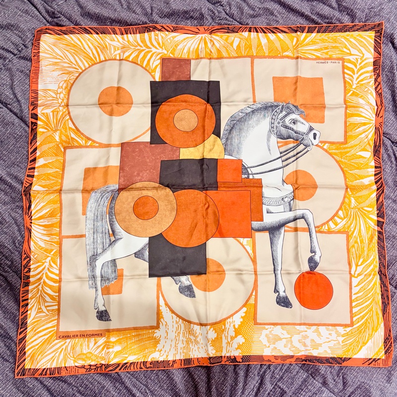 Hermes 形狀騎士 Cavalier en Formes scarf 90*90絲巾-1