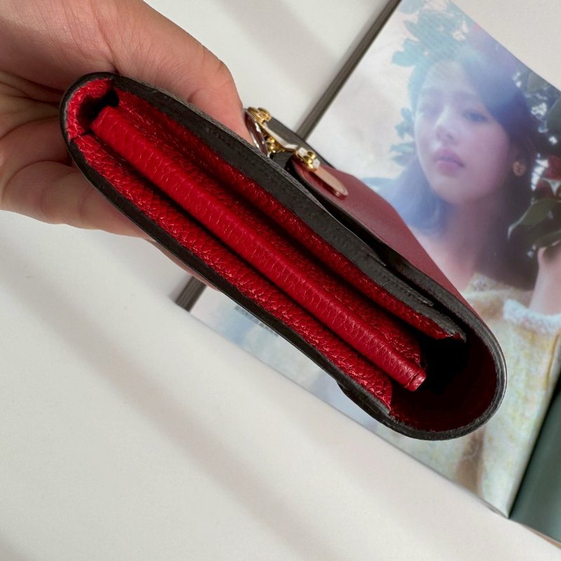 ❤️盒子 防塵都有 特殊絕版款 LV 紅皮革拼經典花紋釦式長夾-16