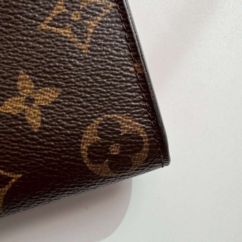 ❤️盒子 防塵都有 特殊絕版款 LV 紅皮革拼經典花紋釦式長夾-18