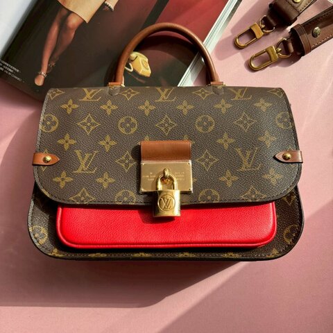 💝外出超方便 LV 紅拼經典老花金色鎖頭手提斜背包