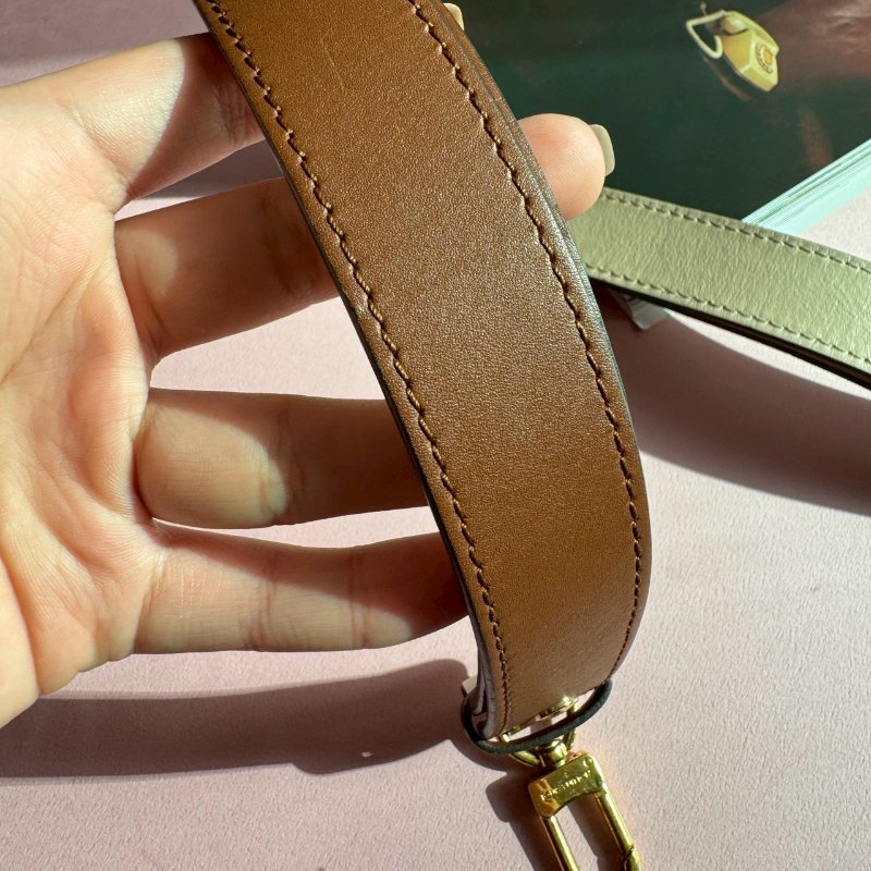 💝外出超方便 LV 紅拼經典老花金色鎖頭手提斜背包-33