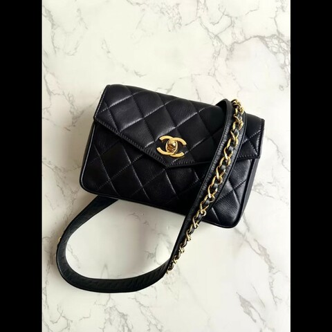 【LA LUNE】中古二手包 Chanel黑色金扣單肩包 腰帶包 古董包 側背包 小包