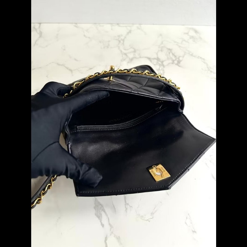 【LA LUNE】中古二手包 Chanel黑色金扣單肩包 腰帶包 古董包 側背包 小包-6