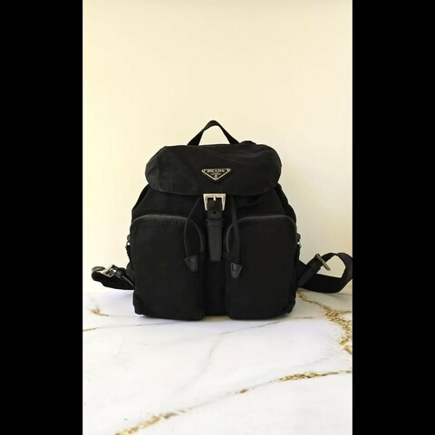 【LA LUNE】絕版古董品 Prada黑色銀標尼龍雙肩包 後背包 背囊 中古包 二手包