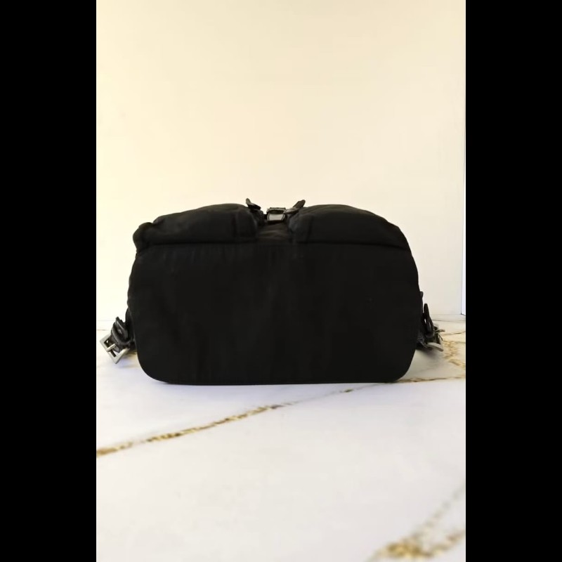 【LA LUNE】絕版古董品 Prada黑色銀標尼龍雙肩包 後背包 背囊 中古包 二手包-5
