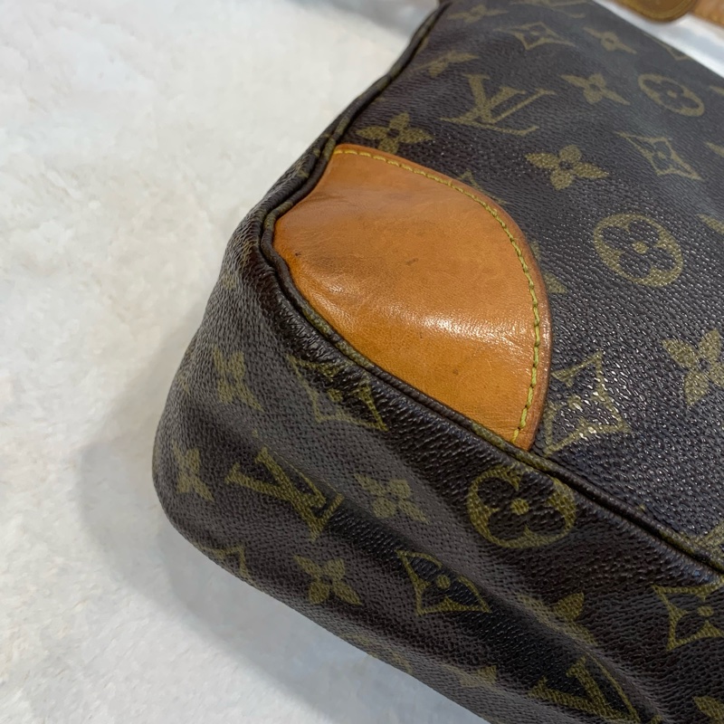 LV路易威登Louis Vuitton 牛角包小號中古包老花-4