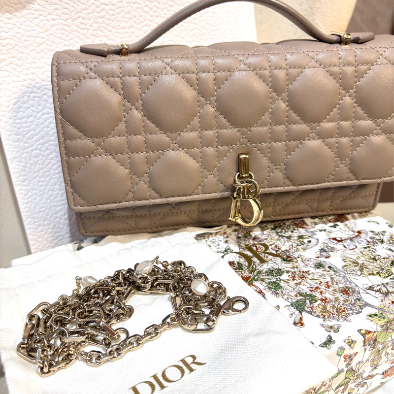 My Dior 迷你包 淡米色 Cannage 籐格紋羊皮 編號: S0980ONMJ_M51U-18