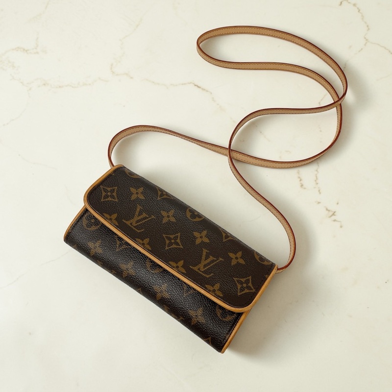 莉亞精品♡LV M51852 信封斜背包 小款 二手-0