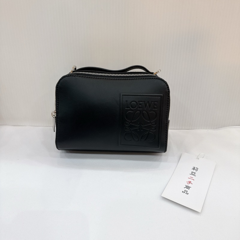 莉亞精品♡ Loewe 相機包 黑 二手-2