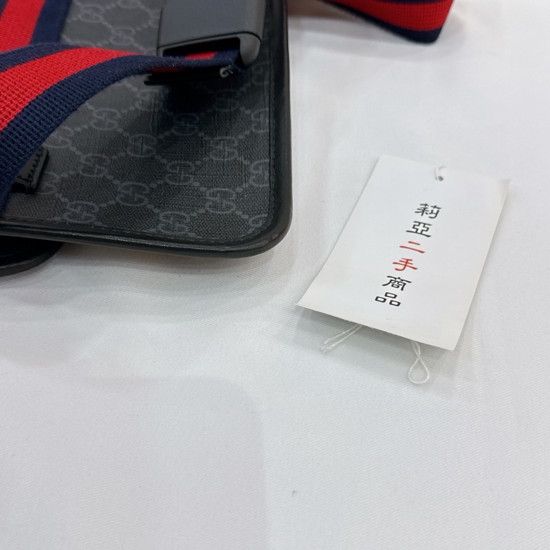 莉亞精品♡ Gucci 598113 黑老花胸包 二手-10