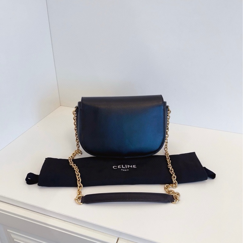 ✨Celine 凱旋門豬鼻子鏈條郵差包 中號 價格好 好搭配🖤-2