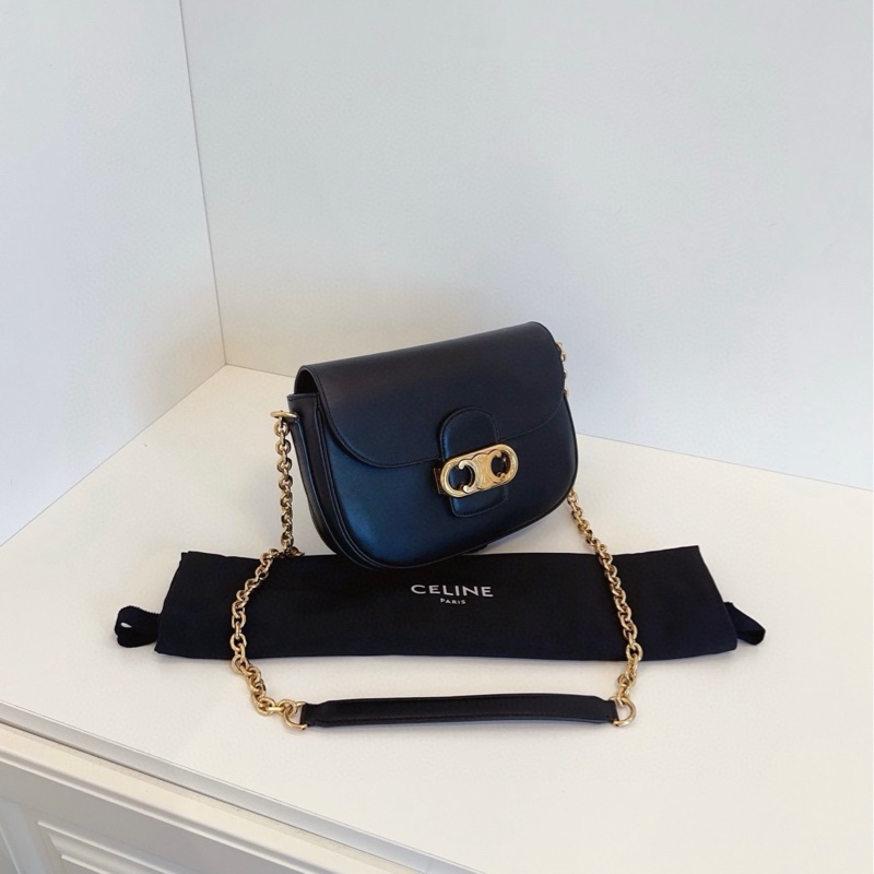 ✨Celine 凱旋門豬鼻子鏈條郵差包 中號 價格好 好搭配🖤-3