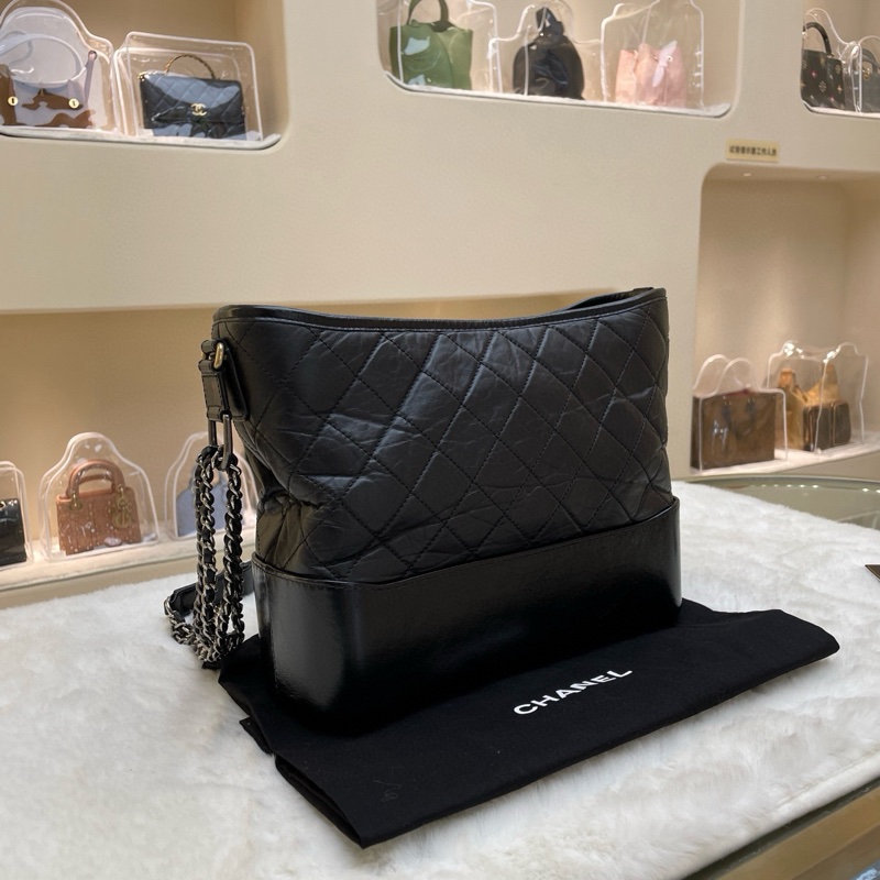 Chanel香奈兒 黑色流浪包中號 24開有卡 經典款 附件:塵袋延卡-2