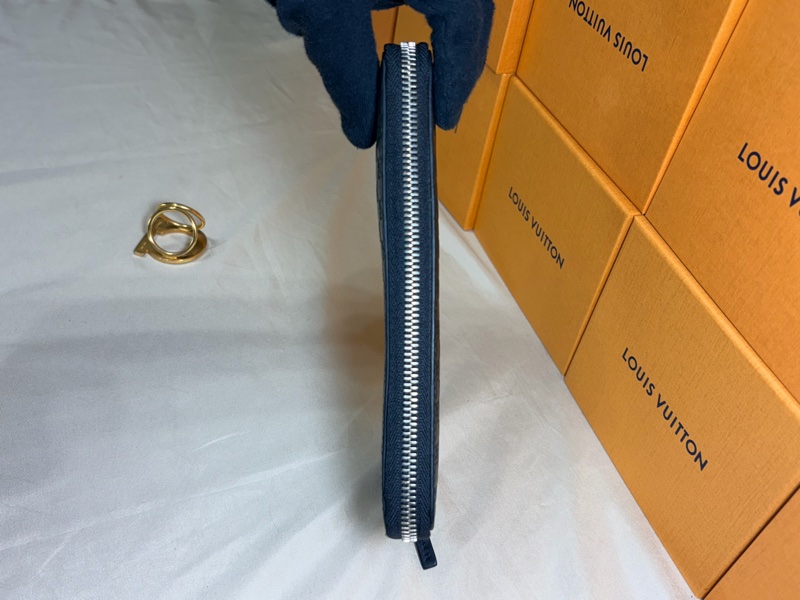 🔥實用首選 Gucci 古馳 滿版老花牛皮壓紋 拉鏈16卡零錢袋長夾-7