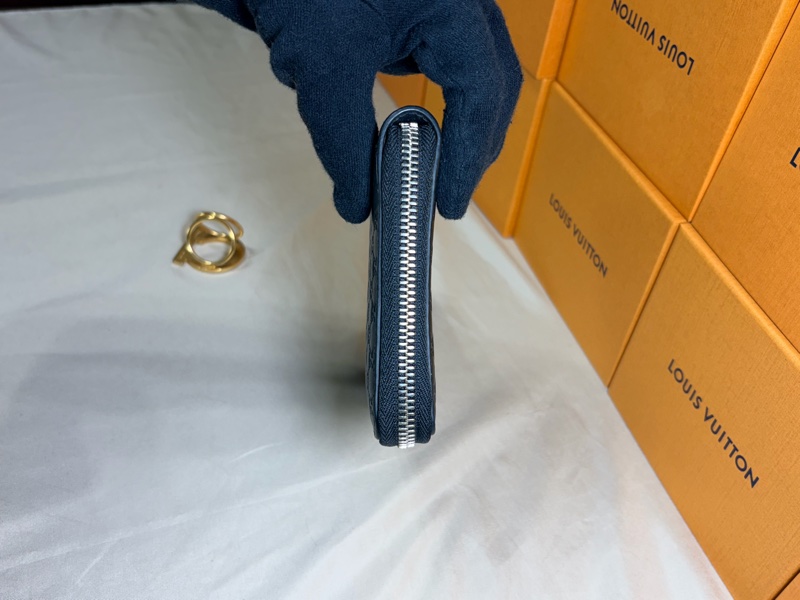 🔥實用首選 Gucci 古馳 滿版老花牛皮壓紋 拉鏈16卡零錢袋長夾-8