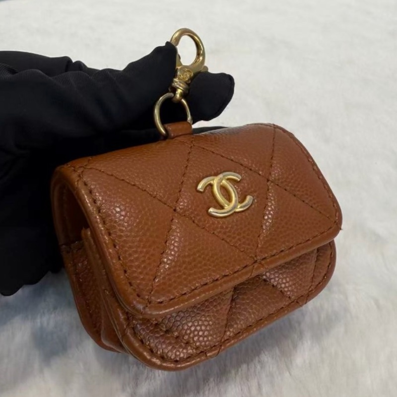 Chanel 焦糖色耳機包-9
