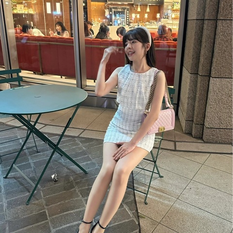 【99.9新 ✨ 全網最低價！】Chanel香奈兒 Leboy 粉色V紋現貨好價❤️