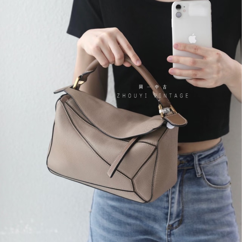 絕版羅意威幾何包LOEWE沙色拼棕牛皮Puzzle小號手提側背包-3