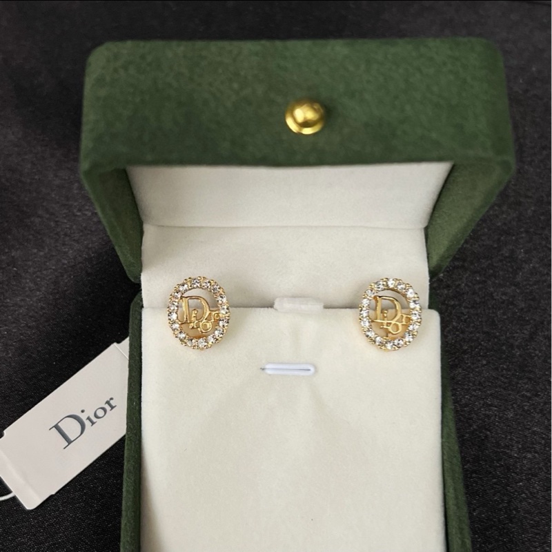 【98新✨ 全網最低價！】Dior金色 logo 耳環-1