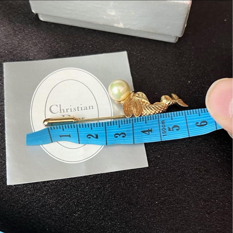 【全新✨ 全網最低價！】Dior 金色 珍珠胸針 （下單前先詢問庫存❗️）-5