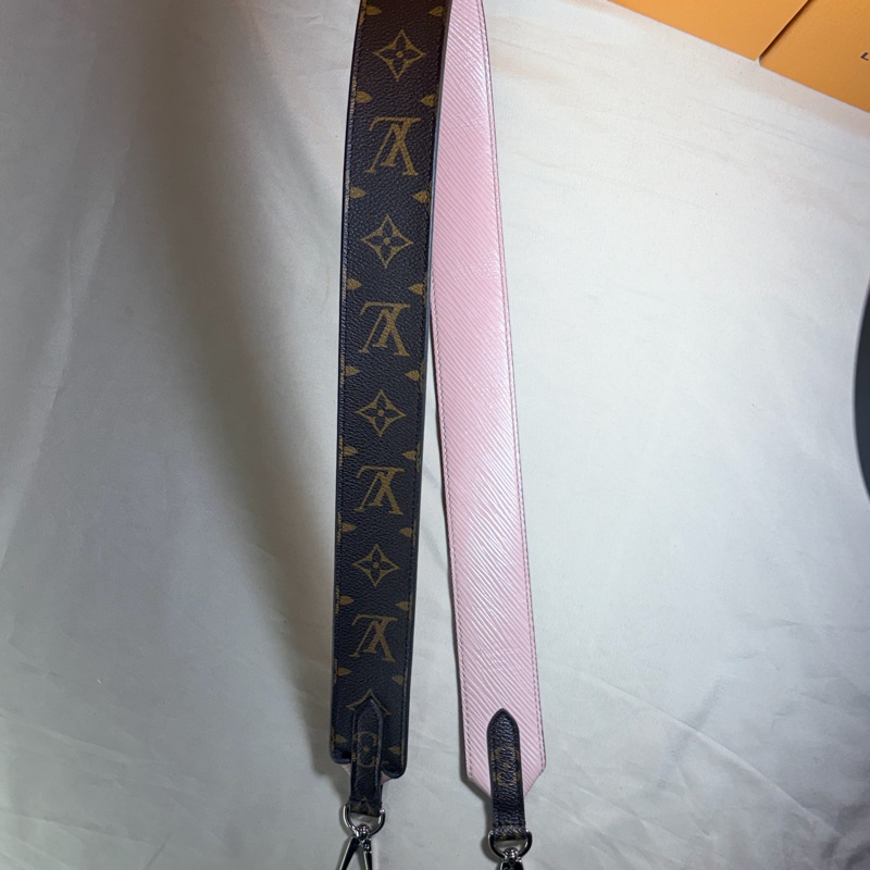 ‼️全台最甜 LV寬背帶/肩帶 Louis Vuitton 路易威登 水波紋拼老花 雙面用-0