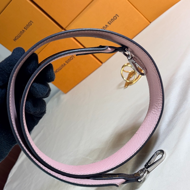 ‼️全台最甜 LV寬背帶/肩帶 Louis Vuitton 路易威登 水波紋拼老花 雙面用-9