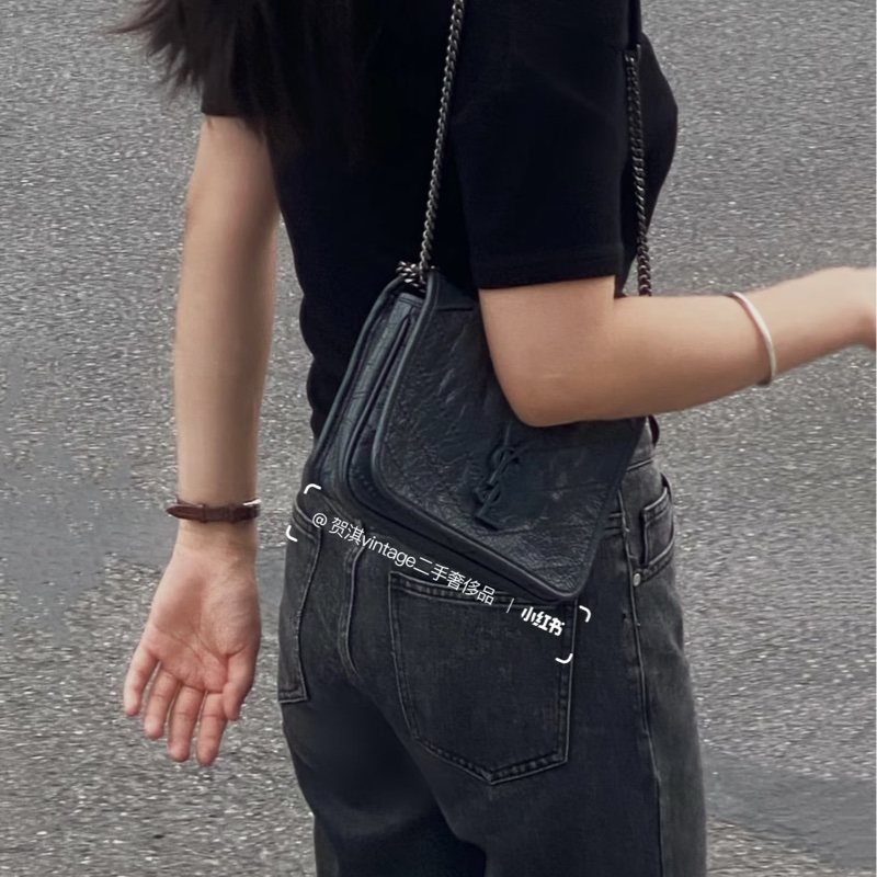 聖羅蘭迷你Niki YSL黑銀揉製牛皮NIKI CHAIN WALLET  5831030EN04-3