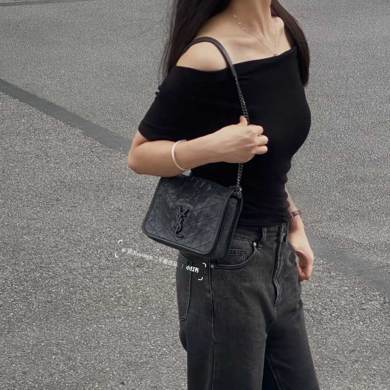 聖羅蘭迷你Niki YSL黑銀揉製牛皮NIKI CHAIN WALLET  5831030EN04-4