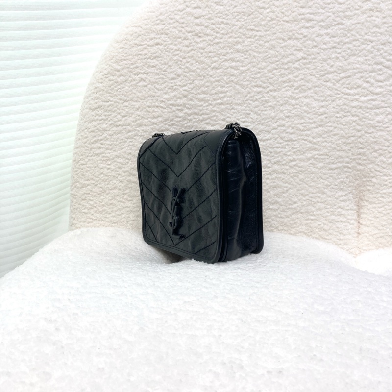 聖羅蘭迷你Niki YSL黑銀揉製牛皮NIKI CHAIN WALLET  5831030EN04-8