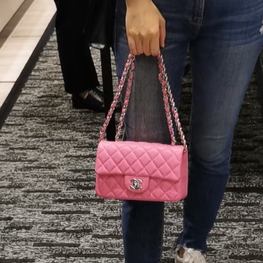 甜美富金款😍超限量💯Chanel香奈兒少女粉色金扣大mini cf單肩斜挎包-4