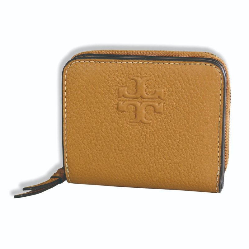 【TORY BURCH】牛皮皮革浮雕logo拉鍊短夾-駝-0