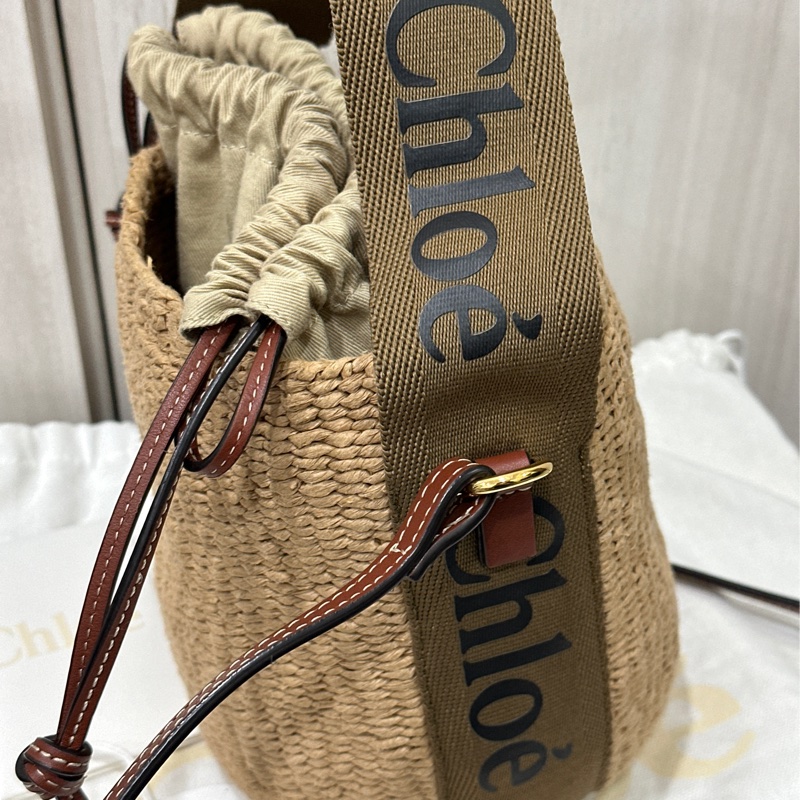 Chloé Woody 織帶草編水桶包-12
