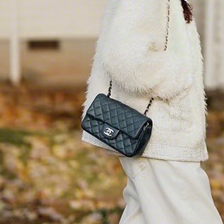 實用熱門款❤️🔥99新🆕Chanel香奈兒黑銀荔枝牛皮大mini cf20單肩斜挎包-3