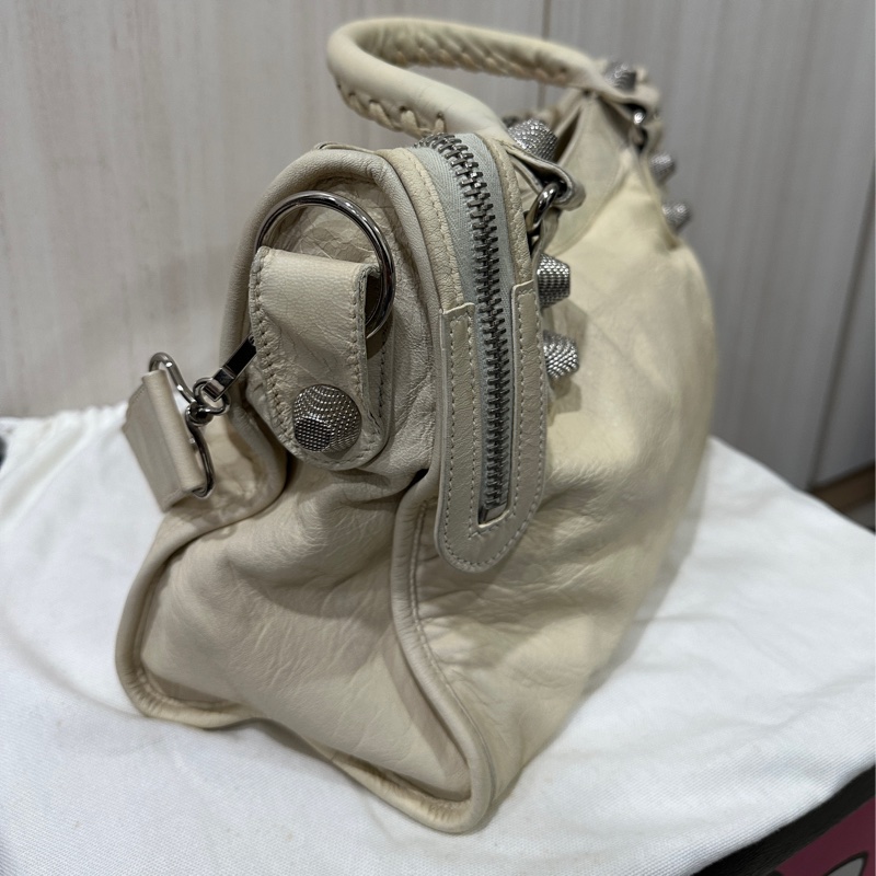 Balenciaga Giant City 白色銀扣機車包-2