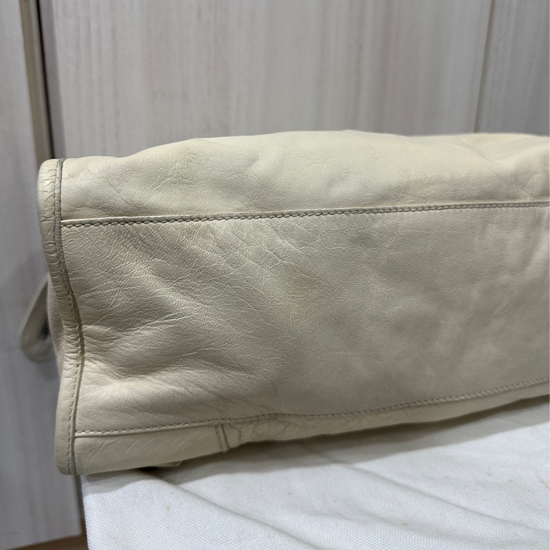 Balenciaga Giant City 白色銀扣機車包-10