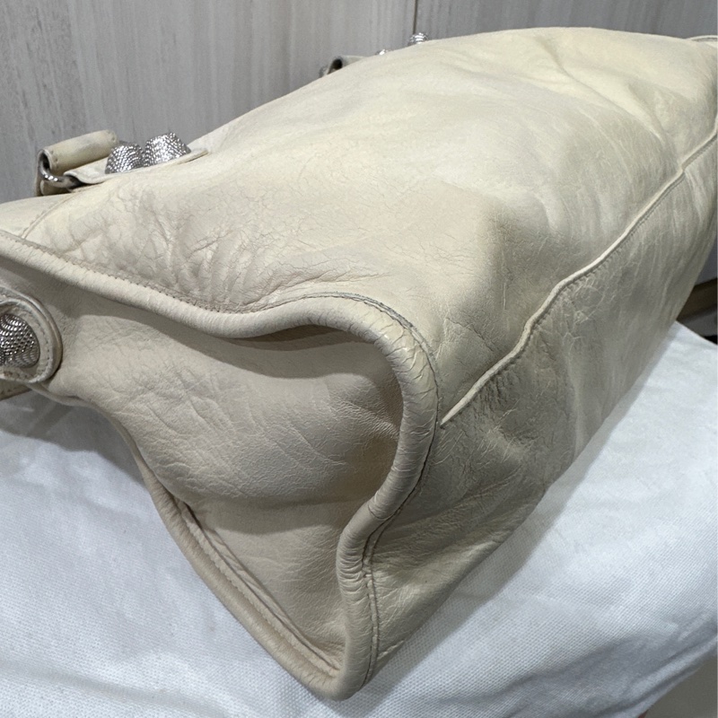 Balenciaga Giant City 白色銀扣機車包-13