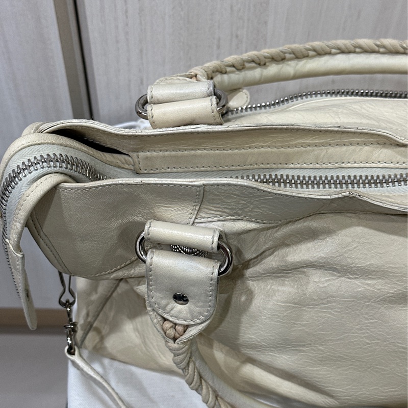 Balenciaga Giant City 白色銀扣機車包-17