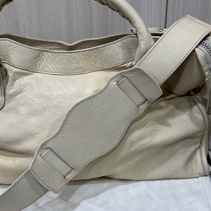 Balenciaga Giant City 白色銀扣機車包-25