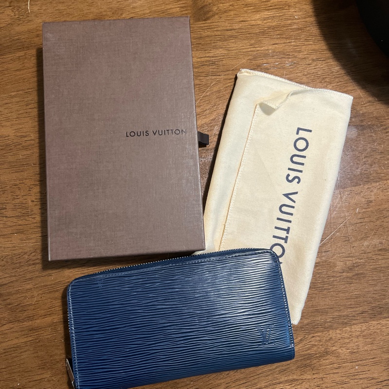 LV水波紋深藍色長夾-22