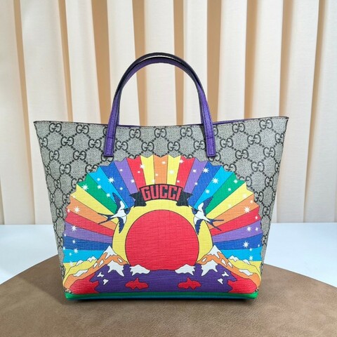 GUCCI古馳  雙G老花陽光彩虹小鳥托特包兒童包 樣子可愛 色彩鮮豔 很適合悠閒逛街用 容量大