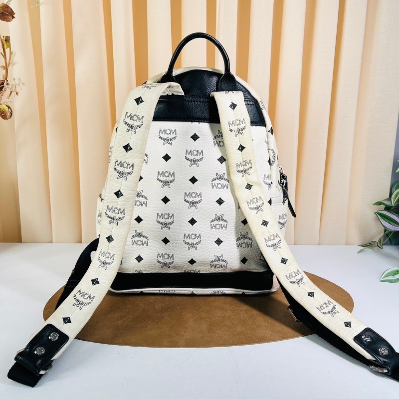 MCM 白色老花拼皮雙肩包 容量大-1