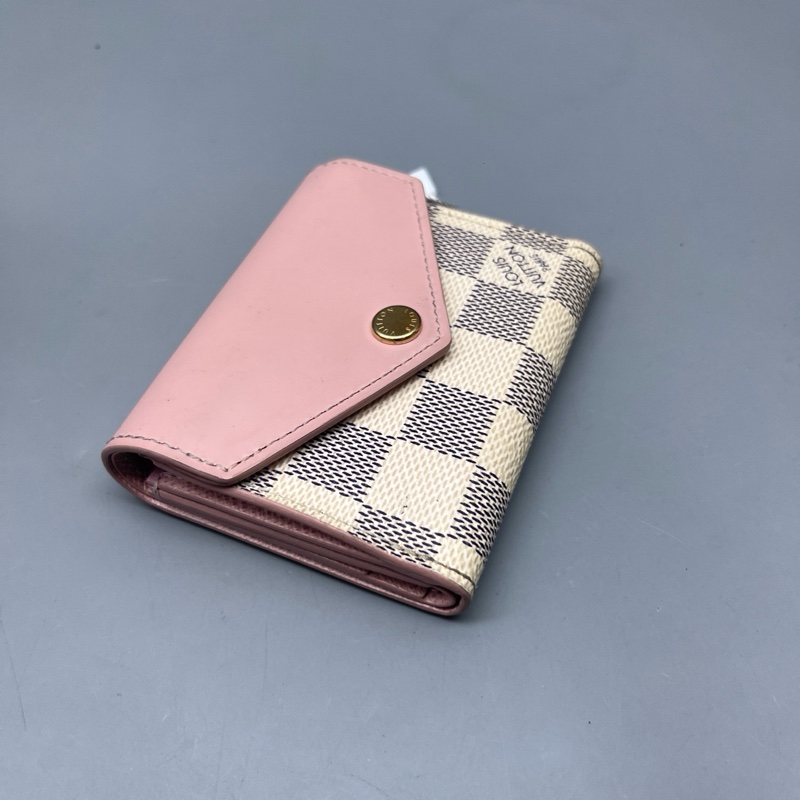LV 路易威登 棋盤格拼粉短款三折錢包 尺寸10*8-4