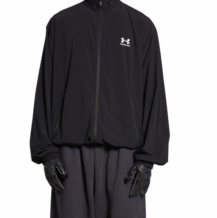 Balenciaga 男士 Balenciaga X Under Armour® 連帽夾克XXS XS S M XL碼模特身高186CM，穿著S碼-4