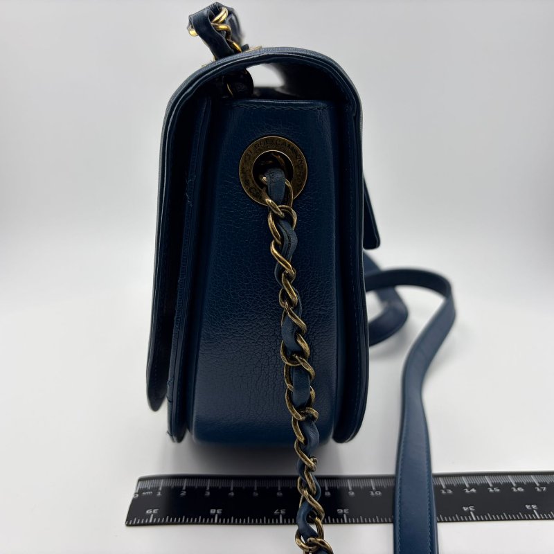 Chanel 古巴系列馬鞍包-9