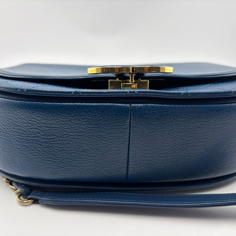 Chanel 古巴系列馬鞍包-12