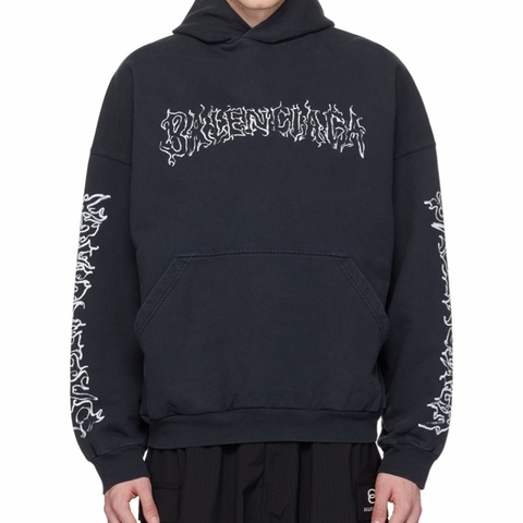 Balenciaga 男女同款 徽標連帽衛衣1 2 3碼模特身高 190 CM，所穿尺碼 4碼