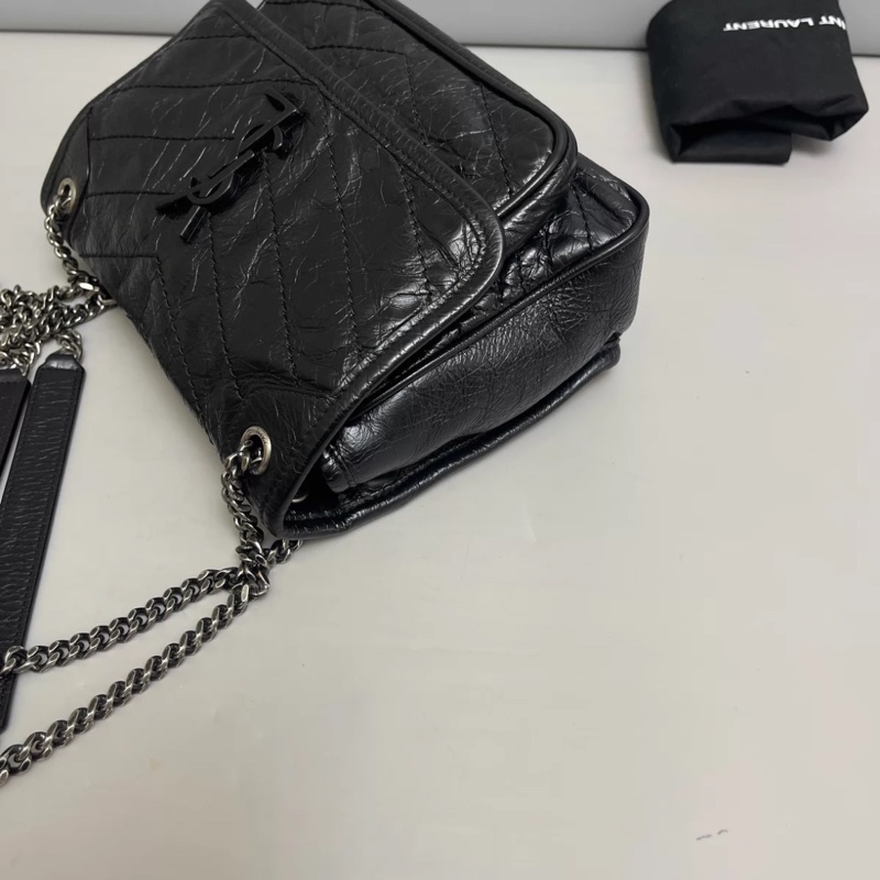 YSL Niki黑銀油臘皮小號-2