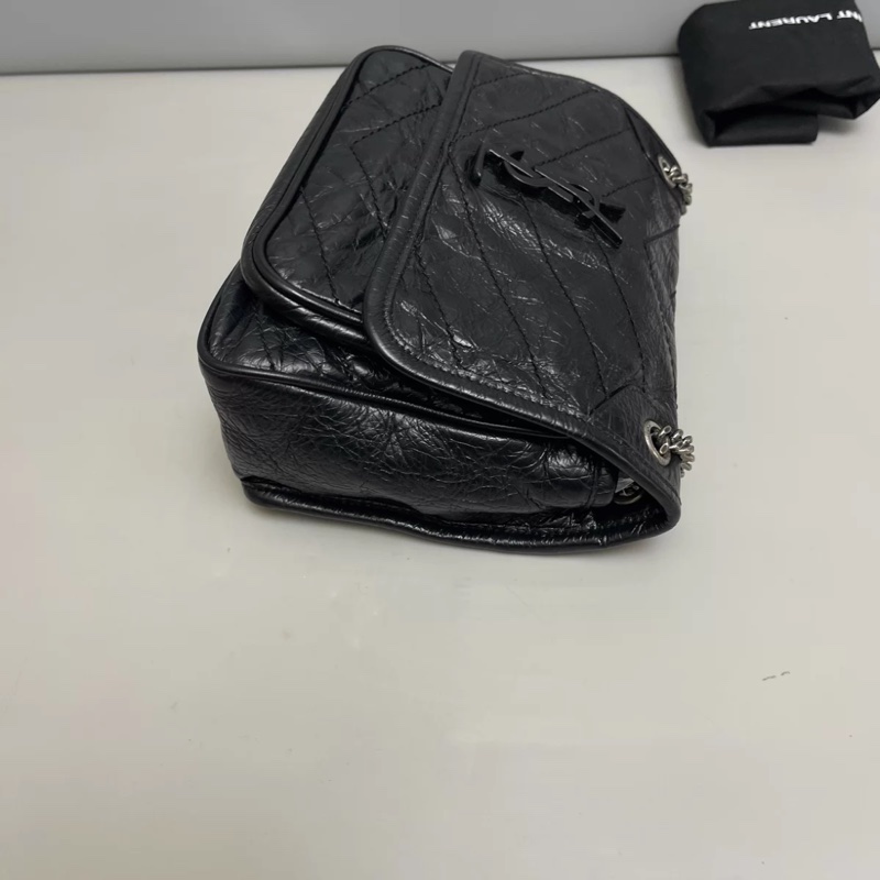 YSL Niki黑銀油臘皮小號-4